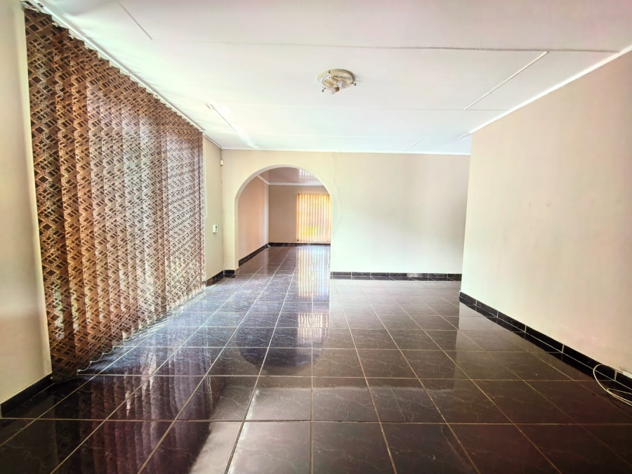 To Let 4 Bedroom Property for Rent in Sasolburg Ext 15 Free State